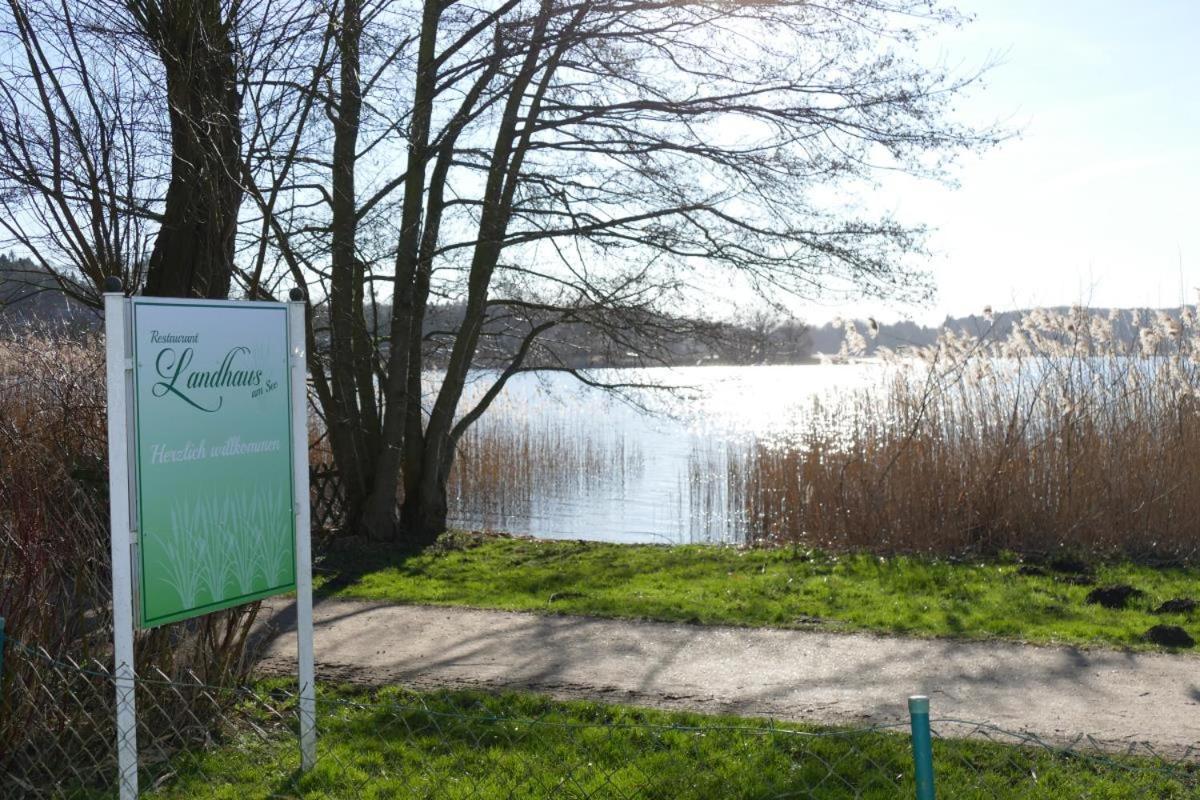 Landhaus Am See App. 2 Ponitz am See Dış mekan fotoğraf